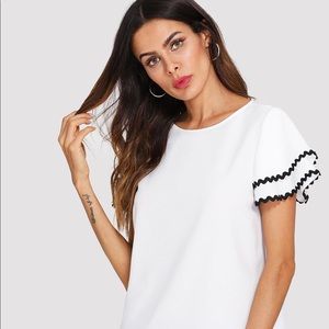 Lace Trim Ruffled Sleeve Blouse (S)